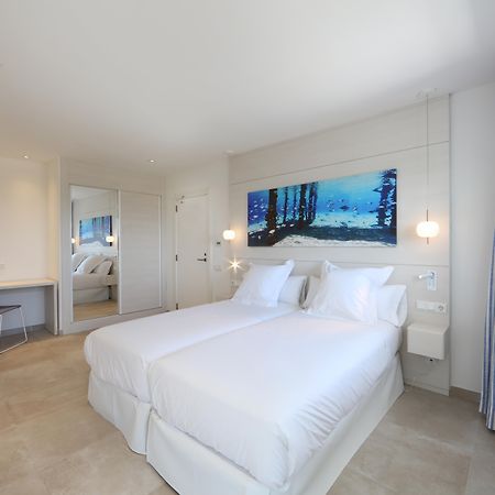 Hotel Iberostar Selection Santa Eulalia Adults-Only Ibiza Santa Eularia des Riu Esterno foto