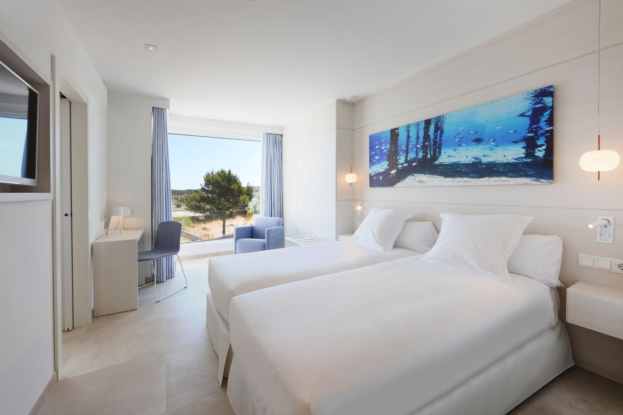 Hotel Iberostar Selection Santa Eulalia Adults-Only Ibiza Santa Eularia des Riu Esterno foto