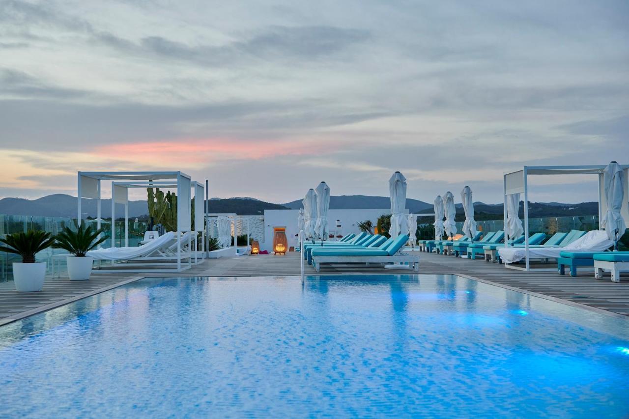 Hotel Iberostar Selection Santa Eulalia Adults-Only Ibiza Santa Eularia des Riu Esterno foto
